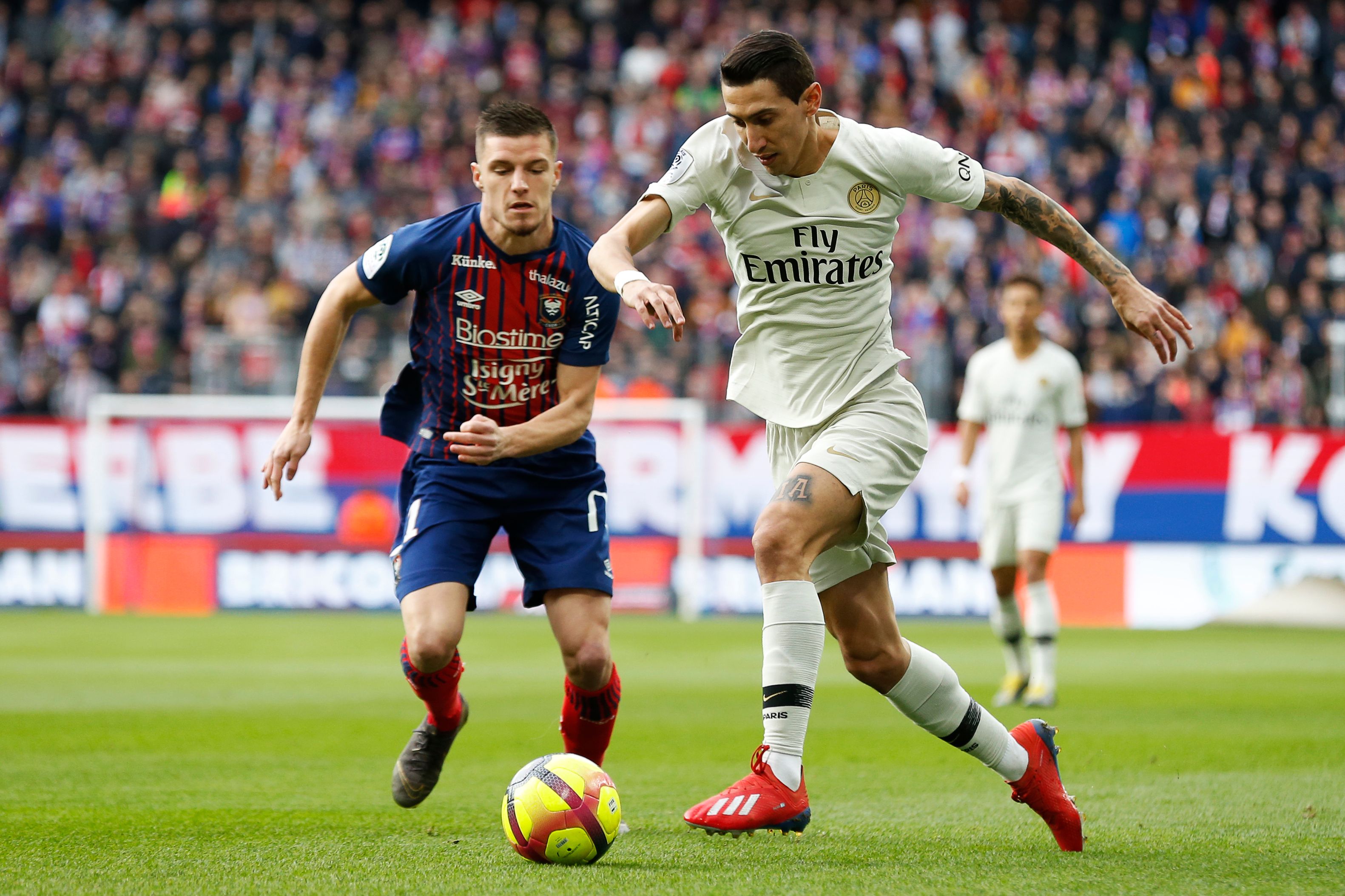 意媒：年薪300万欧的麦肯尼希望涨薪续约，但尤文不愿意接受