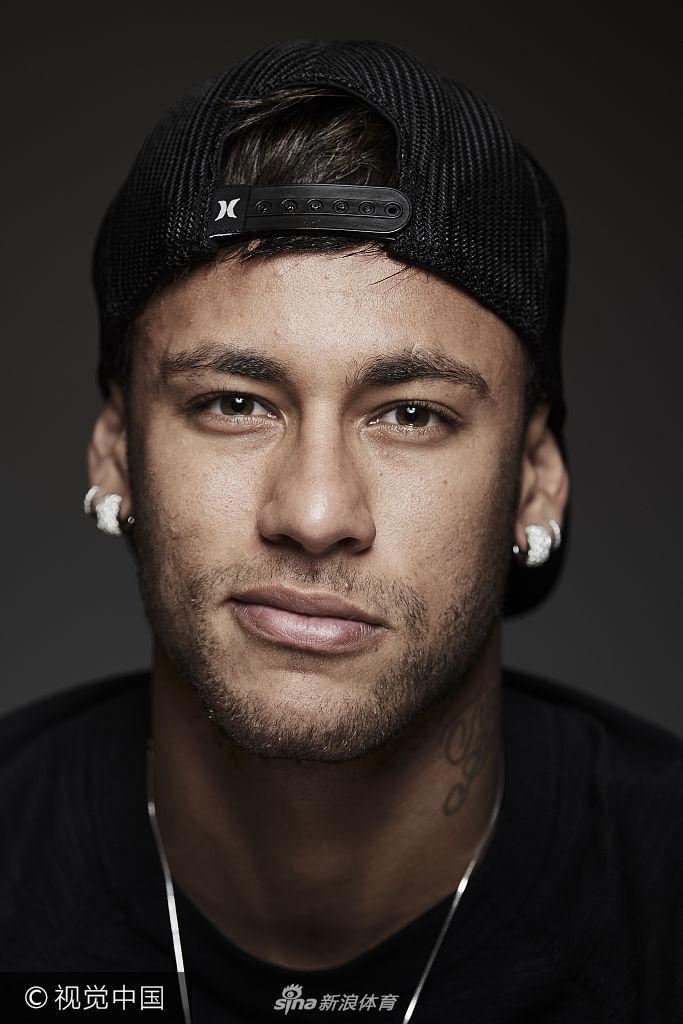 河南队祝贺重庆铜梁龙冲超：中超赛场将因你们的到来更加精彩