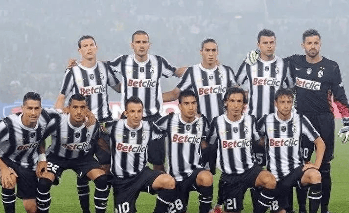 意媒：小斯坦科维奇获比利时联赛十月最佳球员，国米密切关注