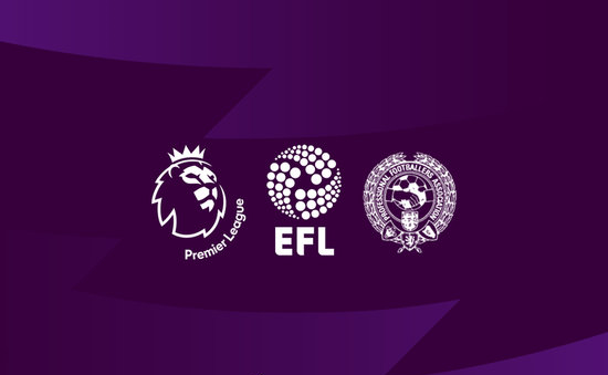 球星连续抢下关键篮板